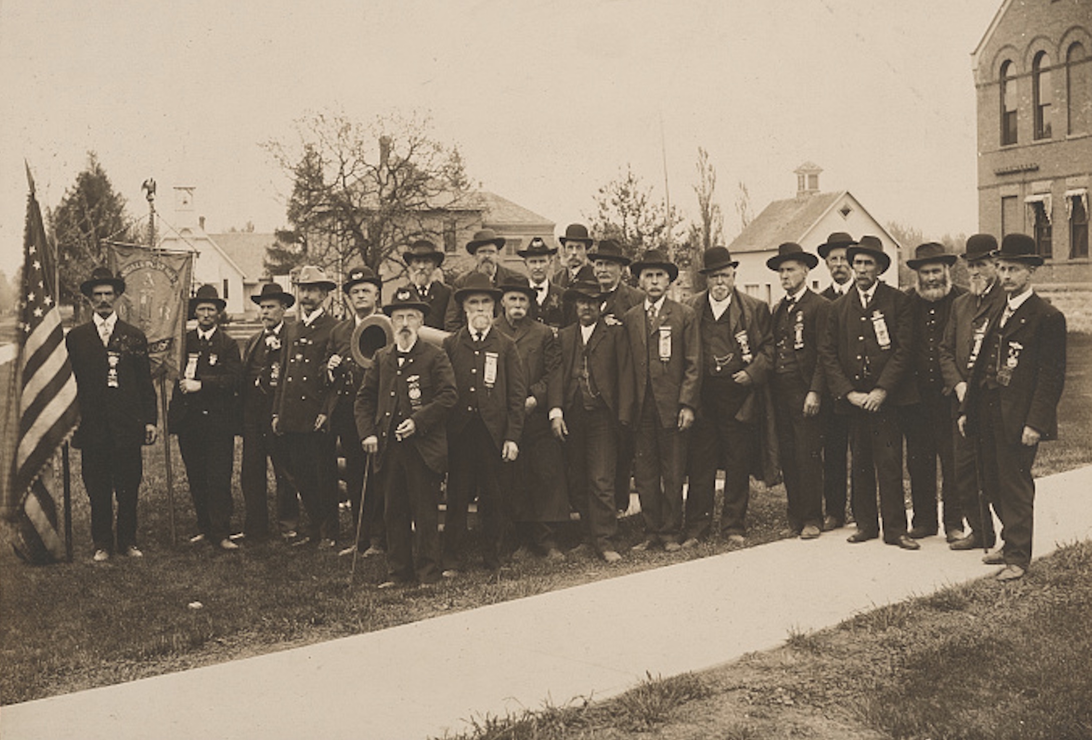 Members of the Randall Post No. 142 of the Grand Army of the Republic—the nation’s largest and most influential Union veterans’ organization—gather in Randall, Iowa, circa 1900.