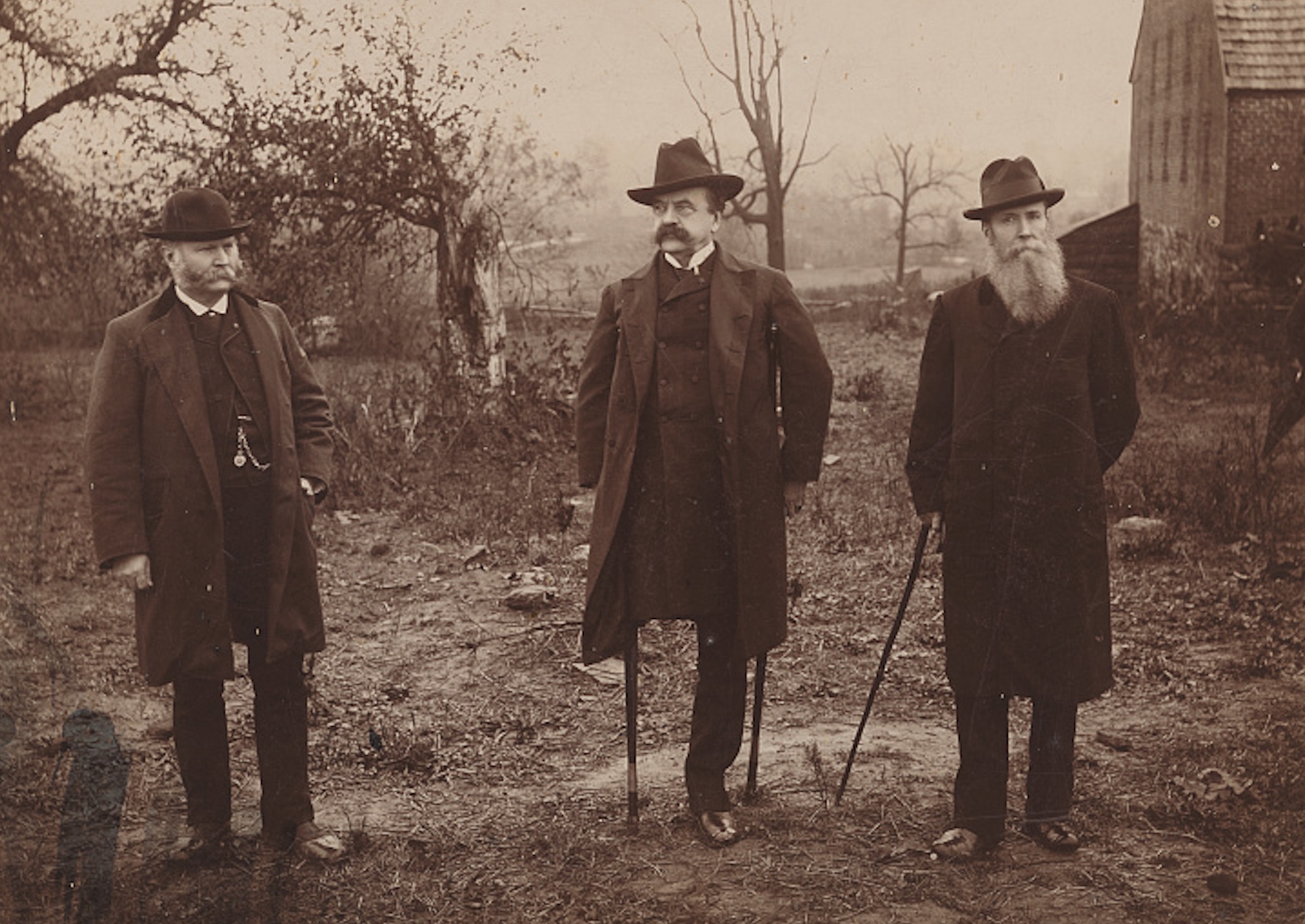 A familiar face at many veterans’ gatherings was Daniel Sickles (center), who, as a Union general at Gettysburg, lost a leg to an artillery shell. This photo, taken on the Gettysburg battlefield in 1886, also shows former Union generals Joseph Bradford Carr (left) and Charles Kinnaird Graham.