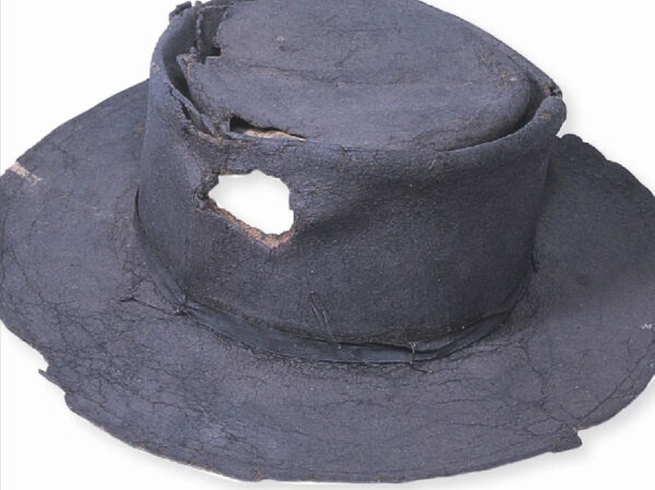 Civil War slouch hat with bullet hole